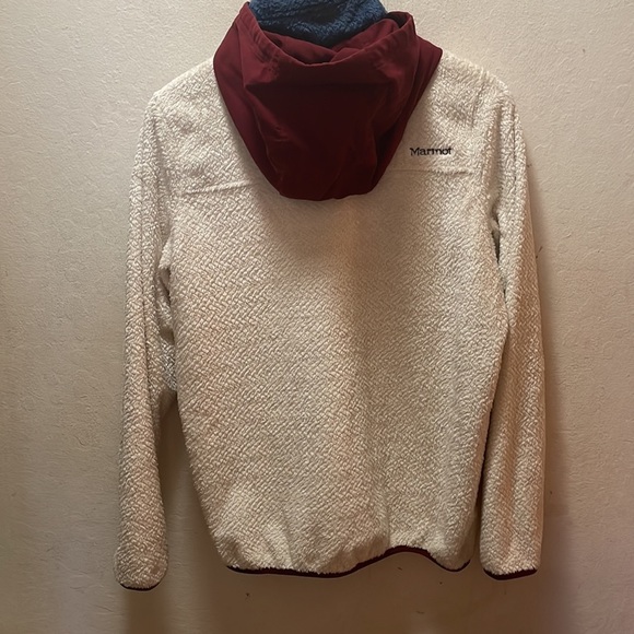 Marmot Blue and Cream Hoodie Sweatshirt - Picture 9 of 13